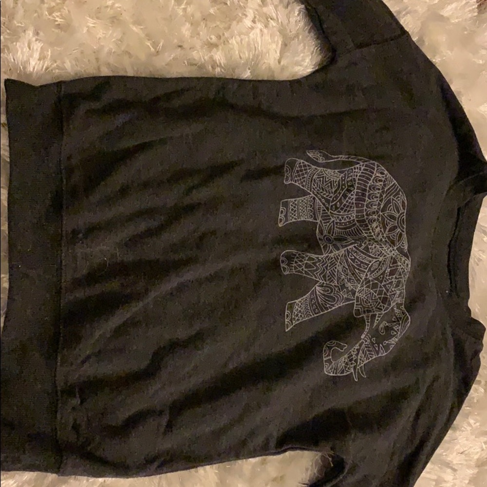 crew neck elephant sweatshirt